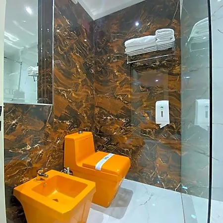 Deluxe Hotel Tirana