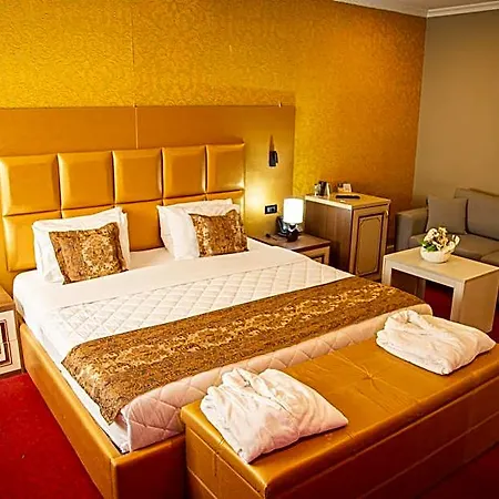 Deluxe Hotel Tirana