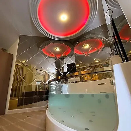 Hotel Deluxe Tirana