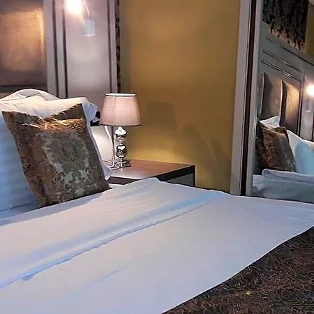 Deluxe