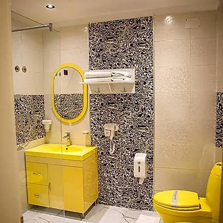 Hotel Deluxe 2*